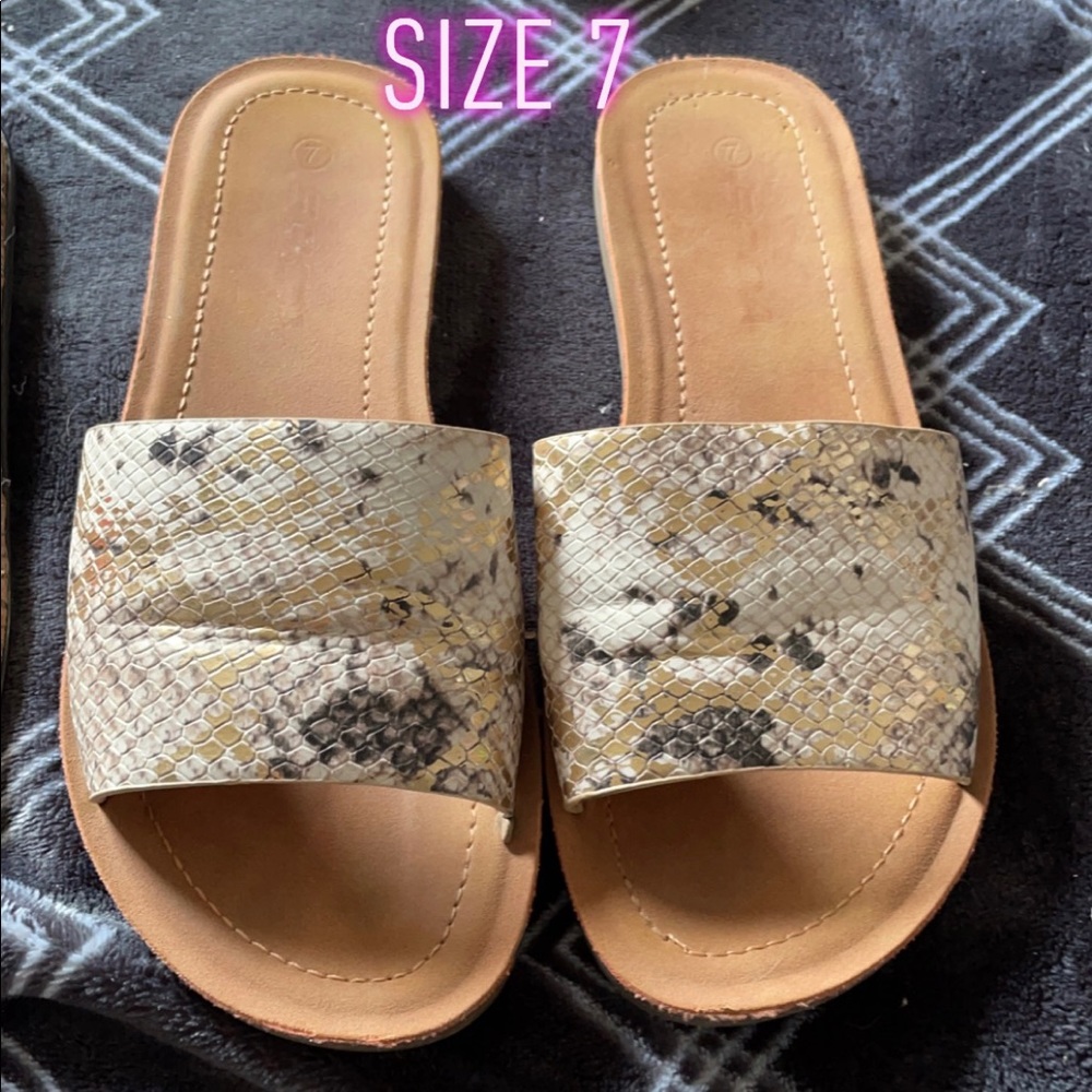 Snake print slides
